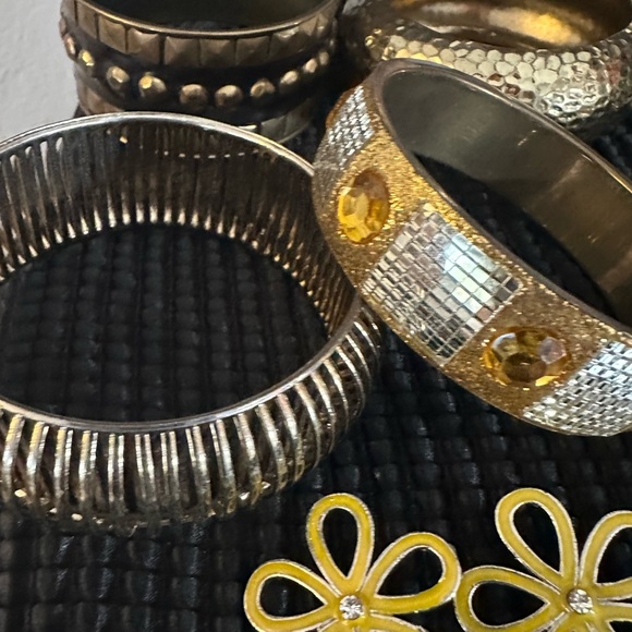 Fashion Jewelry Bundle - Picture 6 of 17